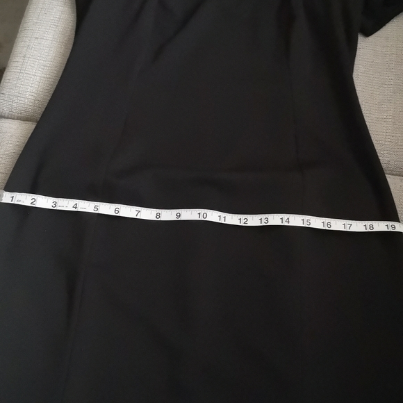 Versatile midi black dress - Picture 13 of 13